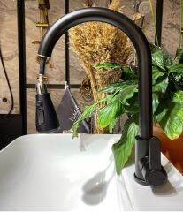 Mat Siyah Ginza Spiralli Mutfak Armatür