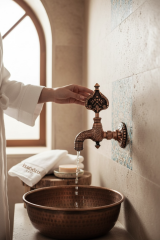 Hamam Musluğu Bakır Renk Desenli Ağır Malzeme Osmanlı Hamam Musluğu Bütün Banyolar Uyumlu