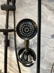 Siyah Duş Sistemi Klasik Vintage Tasarım Duş Seti Askı Aparatı Dahil Komple Set