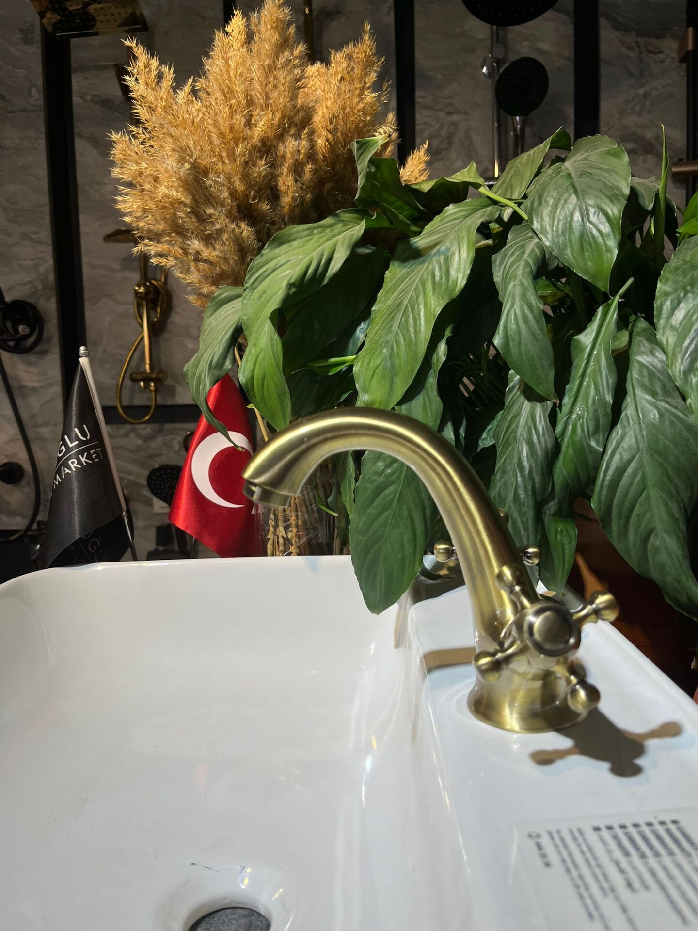 Antik Gold Lavabo Armatür Klasik Vintage Koç Banyo Musluğu