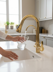 Gold Arıtmalı Spiralli Mutfak Bataryası Tazzikleme Basınç Özellikli Arıtmalara Uygun Evye Armatürü