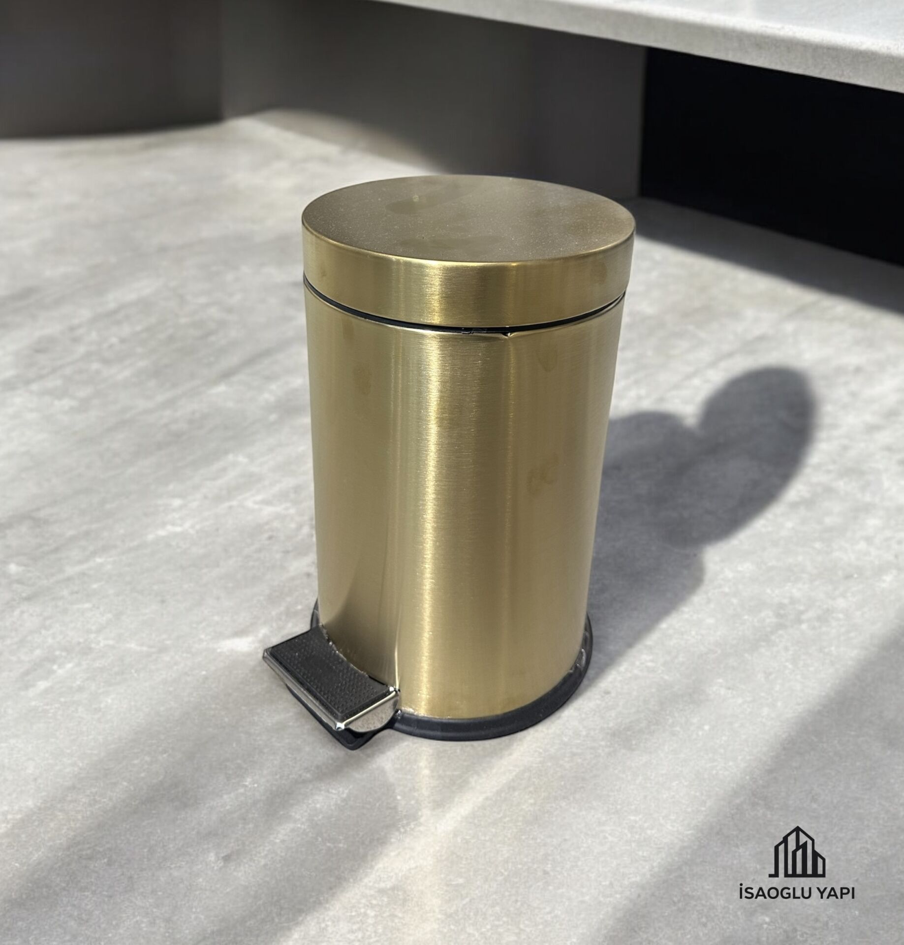 Mat Gold Çöp Kovası Pedallı Paslanmaz Mat Altın Kova Premium Fırçalanmış Gold