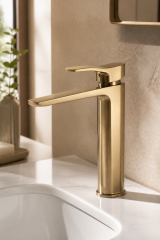 Mat Gold Kare Lavabo Bataryası Mat Altın Banyo Lavabo Armatürü Pirinç Materyal 5 Yıl Garantili