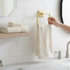 Banyo Havluluk Mat Altın Kare Havluluk Fırçalanmış Gold Modern Tasarım Paslanmaz Pirinç Malzeme