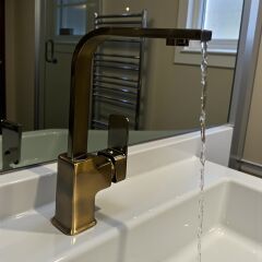 Antik Gold Kare Lavabo Armatür Pirinç Malzeme Eskitme Gold Renk