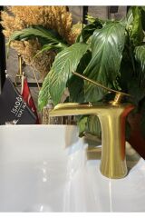 Mat Gold Lavabo Bataryası Şelale Lavabo Musluğu Mat Altın Naturel Akışlı Batarya