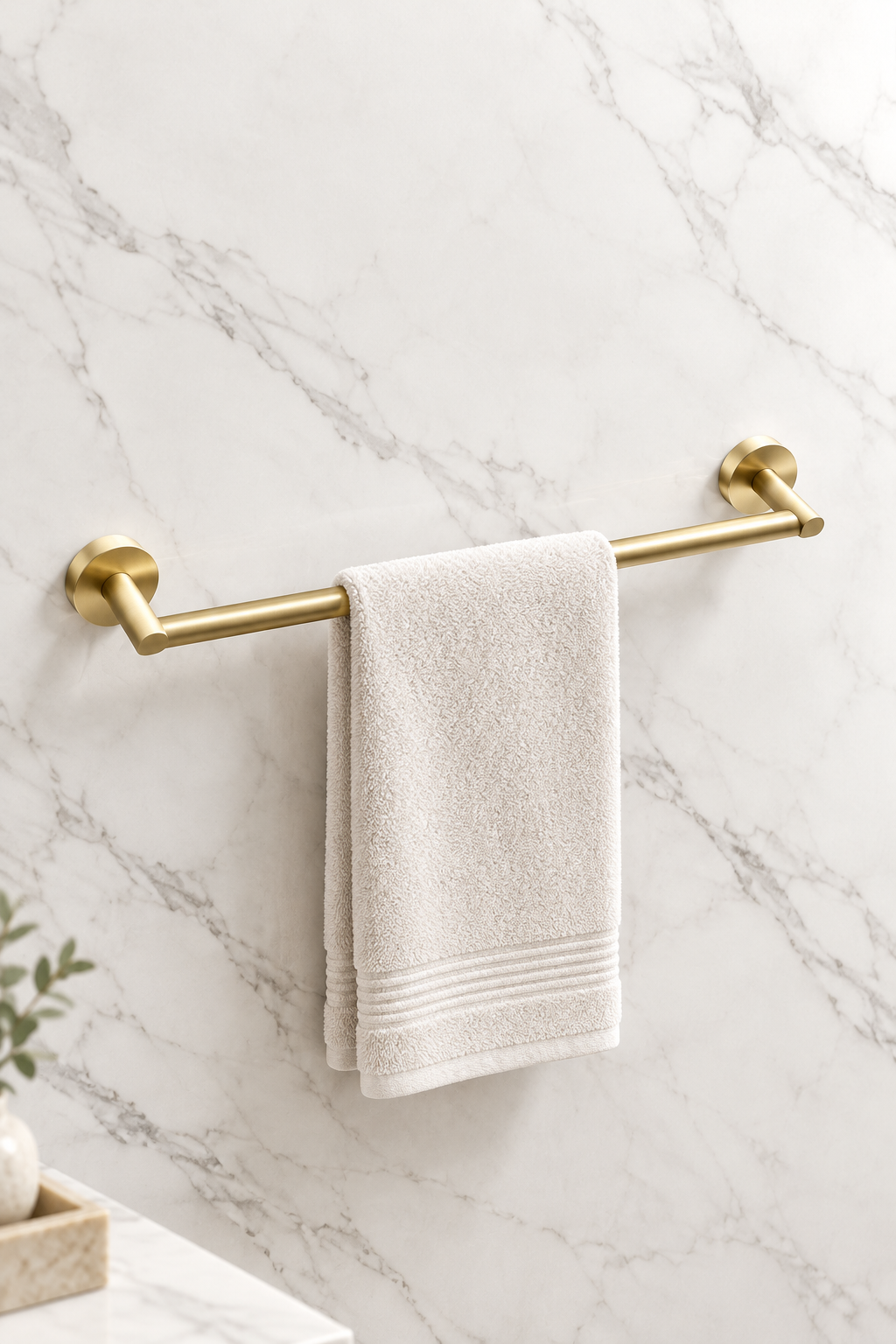 Mat Gold Banyo Havluluğu Fırçalanmış Altın Modern Uzun Banyo Havluluk Pirinç Materyal