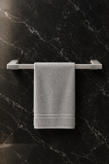 Mat Krom Banyo Havluluğu Fırçalanmış Krom Modern Uzun Banyo Havluluk Pirinç Materyal