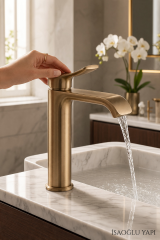 Mat Gold Lavabo Bataryası Modern Tasarım Valero Fırçalanmış Altın Lavabo Armatürü Leke Tutmaz
