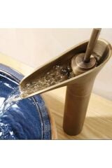 Çanak Lavabo Bataryası Antik Gold Renk Şelale Musluk Doğal Akışlı Çanak Lavabo Armatür