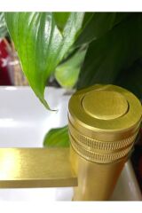 Mat Gold Lavabo Bataryası Dokunmatik Tasarım Mat Altın Lavabo Musluğu Fırçalanmış Altın Renk