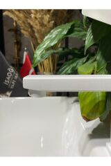Beyaz Lavabo Bataryası Mat Beyaz Musluk Kare Modern Tasarım Beyaz Lavabo Armatürü