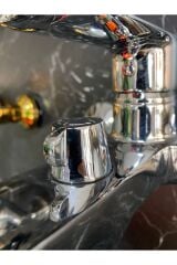 Gümüş Banyo Bataryası Kare Büyük Tasarım Krom Duş Musluğu Banyo Armatür
