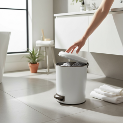 Beyaz Çöp Kovası Pedallı Yavaş Kapanan Kova Paslanmaz Çelik Mat Beyaz