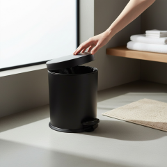 Mat Siyah Çöp Kovası Pedallı Paslanmaz Çelik Yavaş Kapanan Kova
