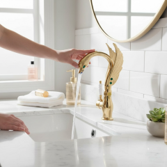 Gold Lavabo Bataryası Özel Tasarım El Yapımı Motifli Lavabo Armatür Pirinç Materyal