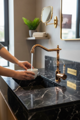 Bronz Mutfak Bataryası Bakır Retro Eviye Armatürü Rose Bakır Pirinç Malzeme Mutfak Armatür