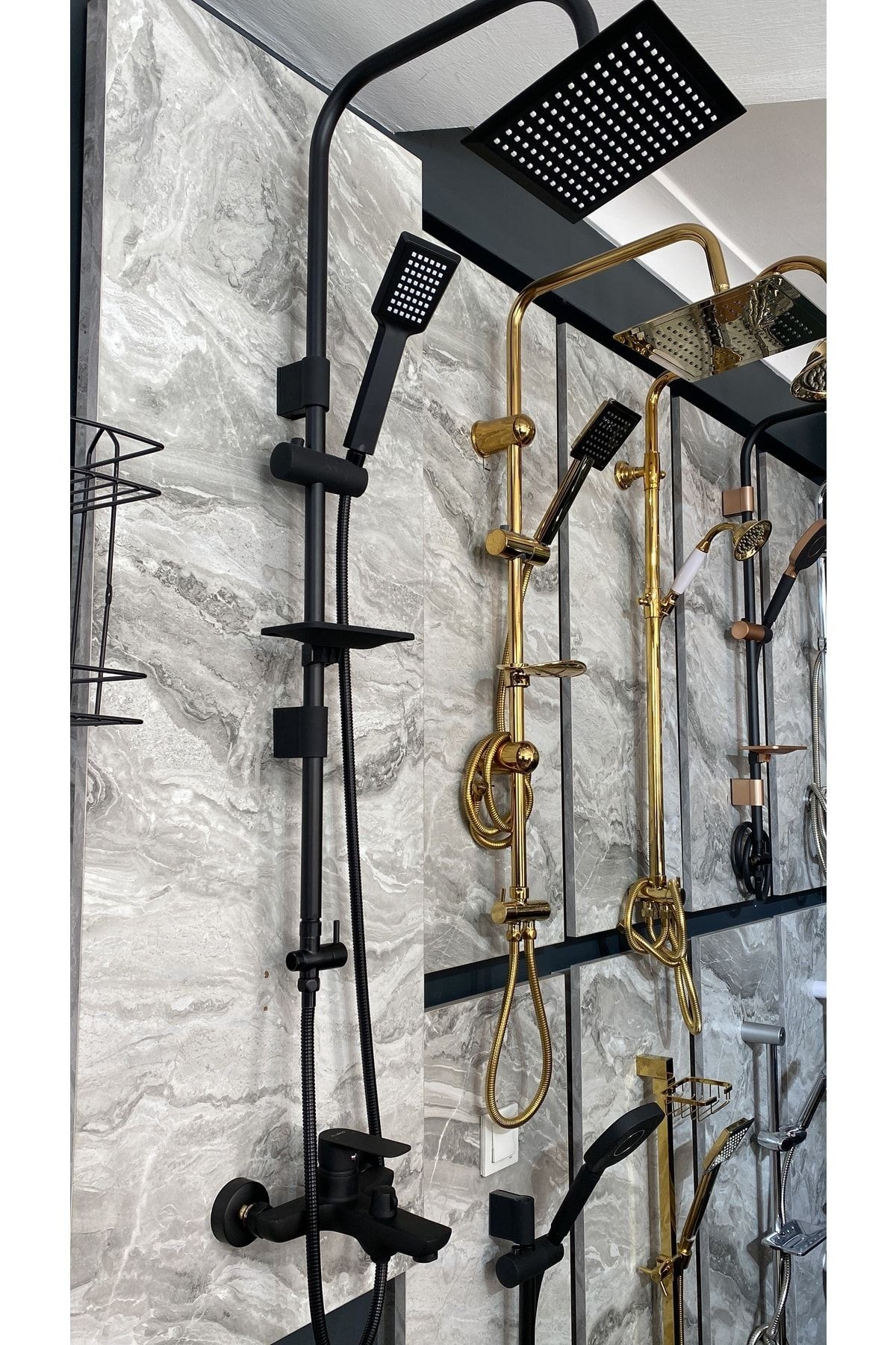 Piano Black Siyah Tepe Yağmurlama Duş Seti Ve Siyah Robot Duş Seti Siyah Duş