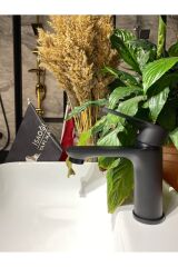 Mat Siyah Dolce Design Lavabo Bataryası Siyah Lavabo Bataryası Siyah Lavabo Musluğu