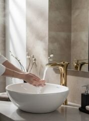 Gold Çanak Lavabo Bataryası Yüksek Model Çanak Uyumlu Şelale Akış Armatür Gold Renk